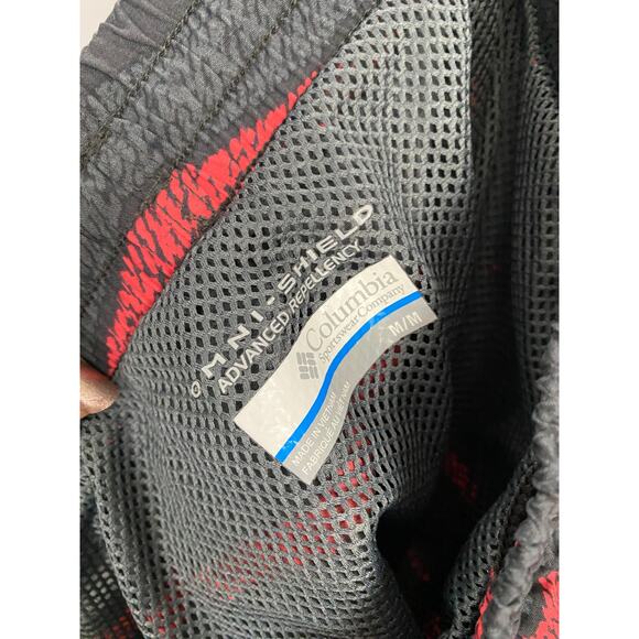 Columbia Omni-Shield Gray with Red Stripes Swim Trunks Medium - Picture 3 of 4